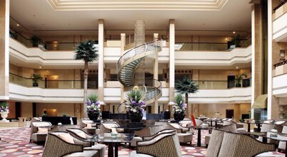 Luxemon Xinjiang Yindu Hotel