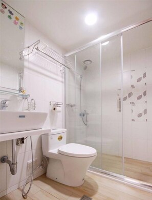 Bathroom - Wan-Yue B&B (Hengshan)
