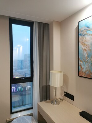 View from room - Delightel Hotel West Shanghai (Shanghai)