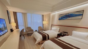 Premium bedding, minibar, in-room safe, desk