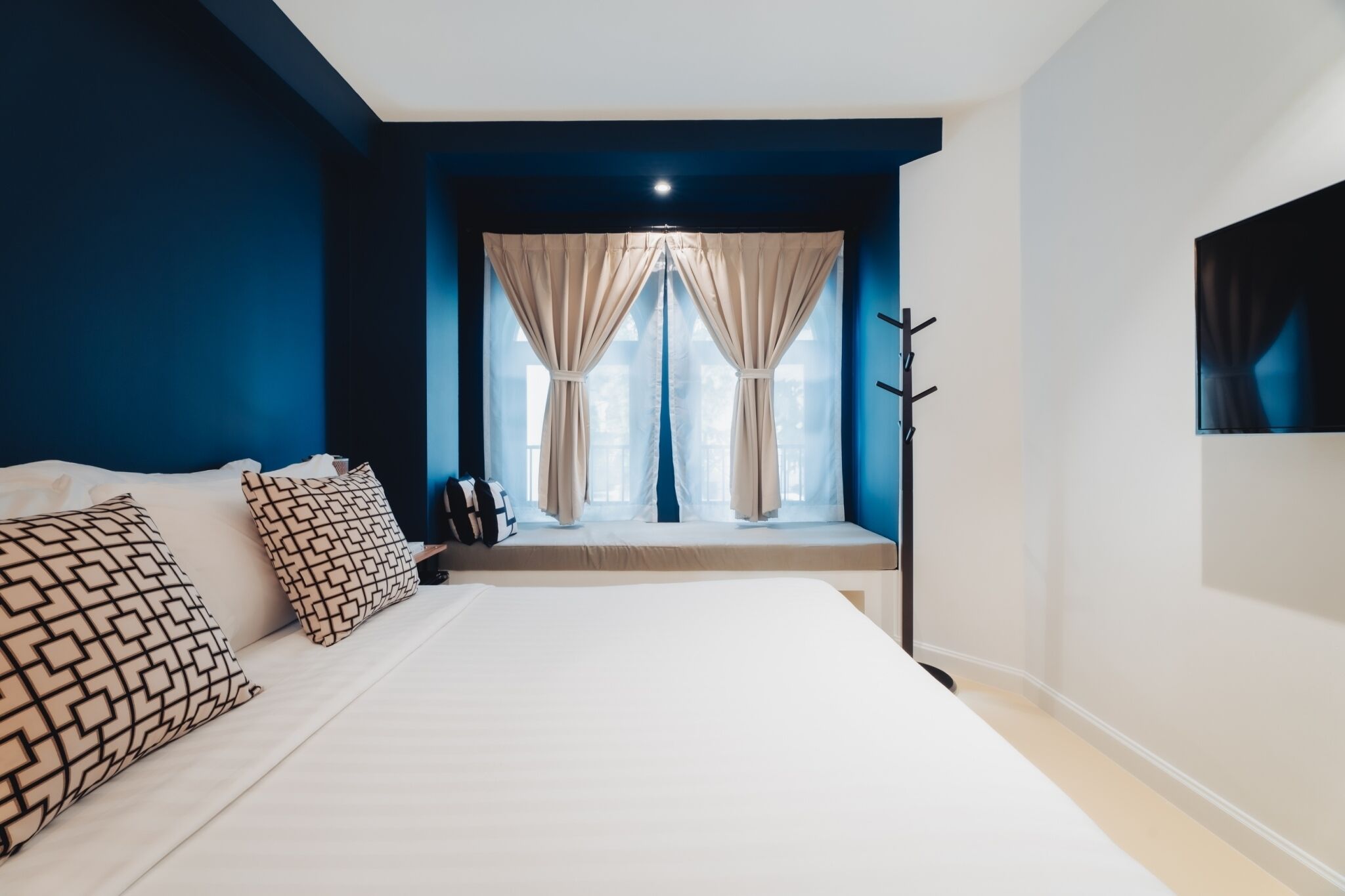 Photo - Xinlor House