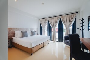 Grand Deluxe Room | 客房內保險箱、免費無線上網、床單