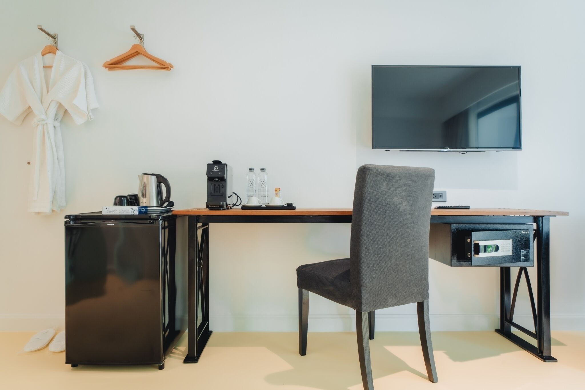 grand deluxe room | in-room safe, free wifi, bed sheets