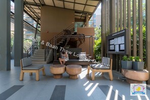 Lobby - Baan Thew Lom Cha-Am Huahin by D-light (Cha-am)