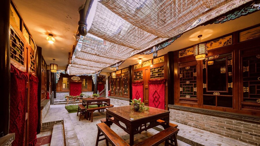 Pingyao Hongyuyuan Inn