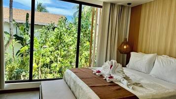 Deluxe Room | Premium bedding, in-room safe, individually decorated