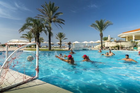 Piscina de natación o entrenamiento