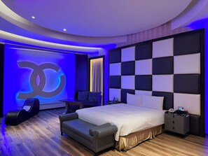 Luxury-Doppelzimmer | Hochwertige Bettwaren, Schreibtisch, Verdunkelungsvorhänge