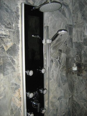 Shower, towels