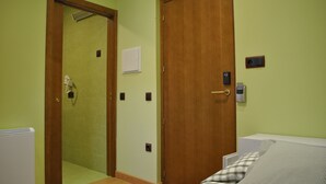 Enkeltrom, tilgjengelighetstilpasset (Verde)