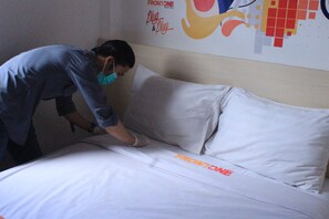 Premium bedding, blackout curtains, soundproofing, free WiFi