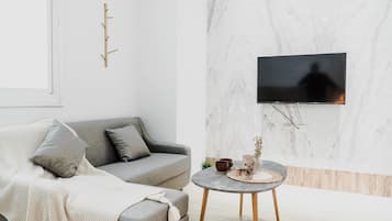 Deluxe Double Room | Premium bedding, free WiFi, bed sheets