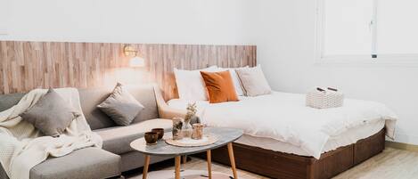 Deluxe Double Room | Premium bedding, free WiFi, bed sheets