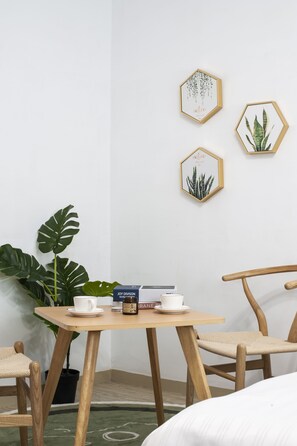 Habitación doble Confort | Ropa de cama de alta calidad, wifi gratis y ropa de cama