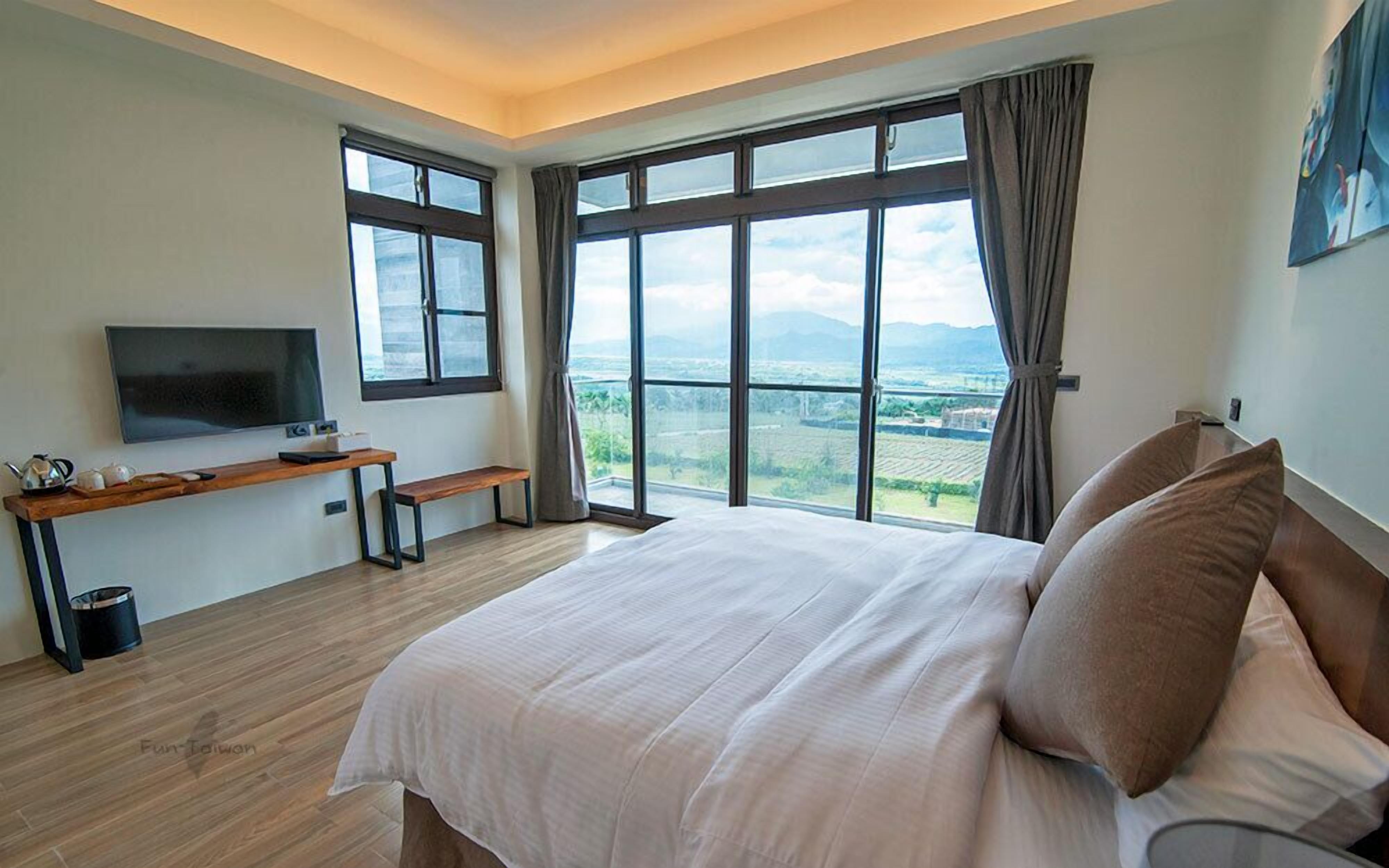 全景雙人房, 1 張特大雙人床, 山景 | 獨特裝潢、布置獨特、遮光布/窗簾、隔音