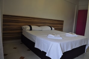 Chambre Double Économique, 1 lit double