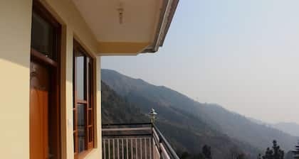 OYO 4205 Hotel Anuj Regency