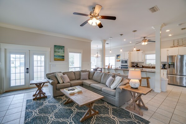 House, Multiple Beds, Sea View | Living area | Flat-screen TV