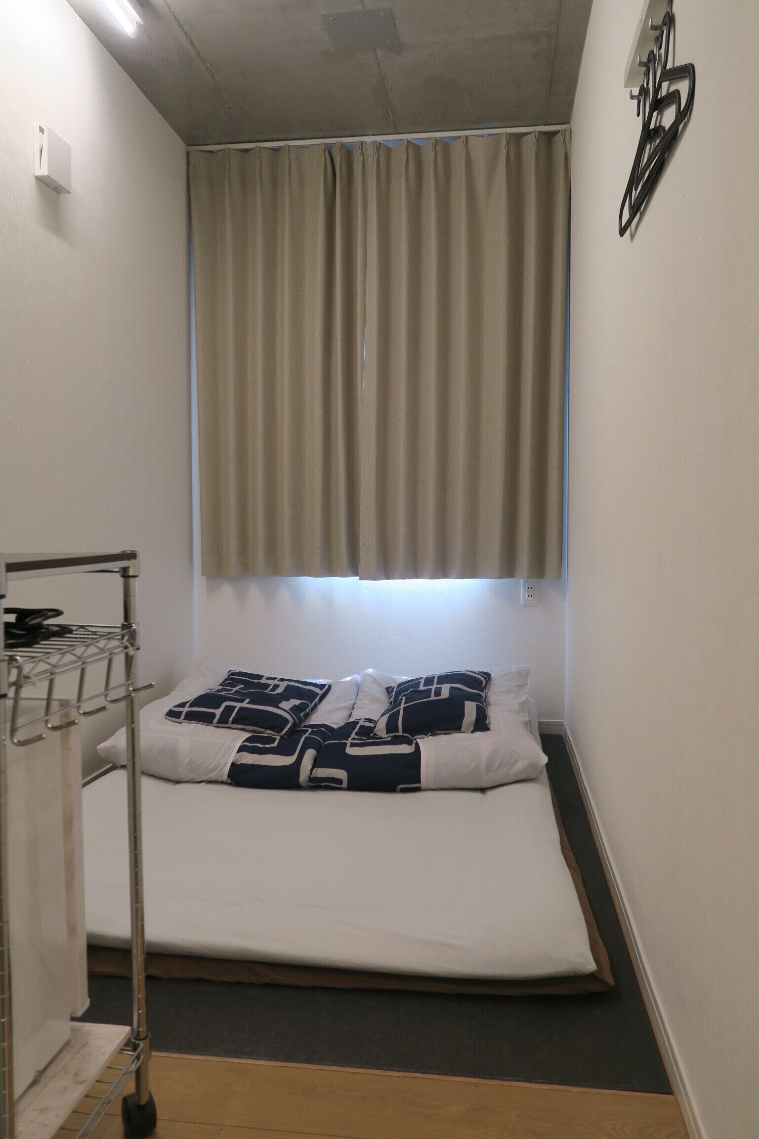 ห้องทราดิชันนัล, ปลอดบุหรี่ (Japanese Style Double ) | โต๊ะทำงาน, ผ้าม่านกันแสง, Wi-Fi ฟรี, ผ้าปูที่นอน