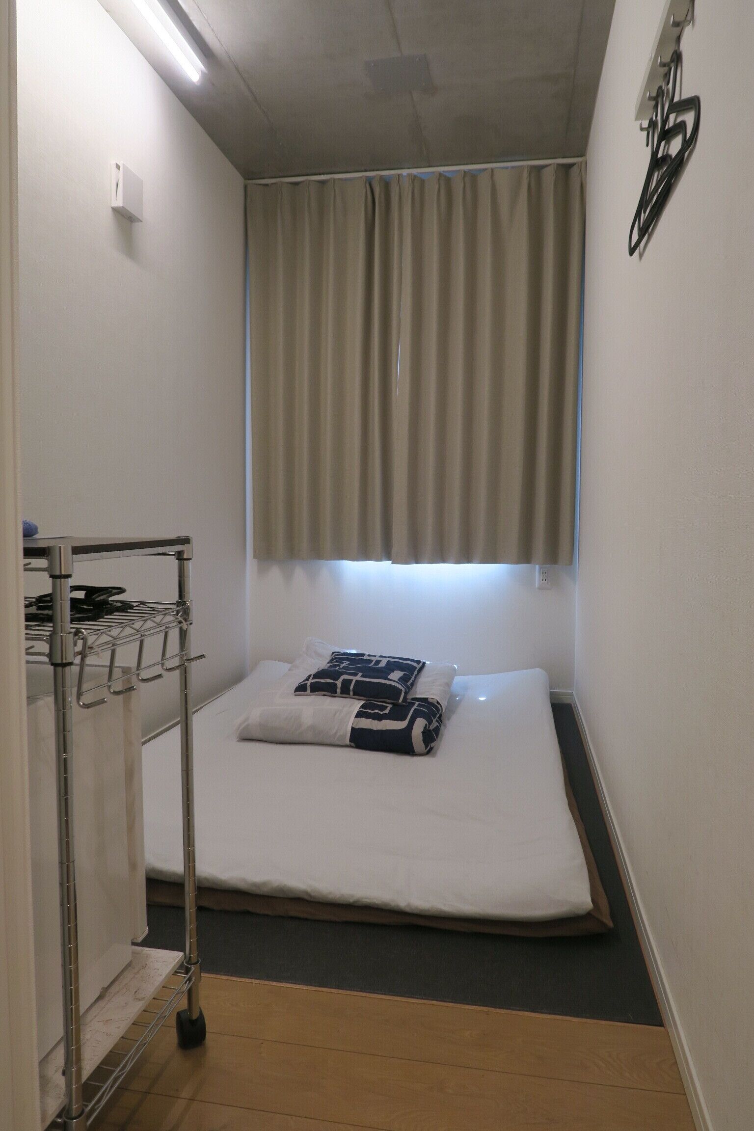 ห้องทราดิชันนัล, ปลอดบุหรี่ (Japanese Style Single) | โต๊ะทำงาน, ผ้าม่านกันแสง, Wi-Fi ฟรี, ผ้าปูที่นอน