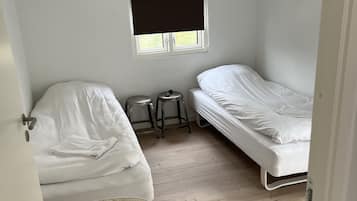 Premium bedding, free WiFi