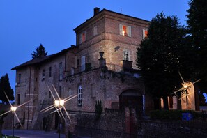 Façana frontal de l'allotjament