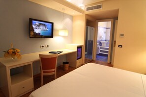 Premium bedding, minibar, in-room safe, desk - Portercole (Tropea)