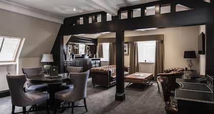 The Vermont ApartHotel