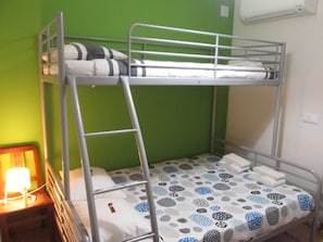 Basic Triple Room, Shared Bathroom, Courtyard View