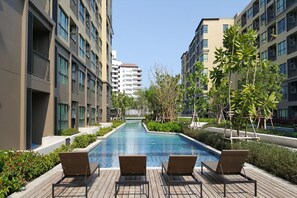 Terrace/patio - The Relaxing Room Pool Access at Rain Resort Condominium Cha Am- Hua Hin (Cha-am)
