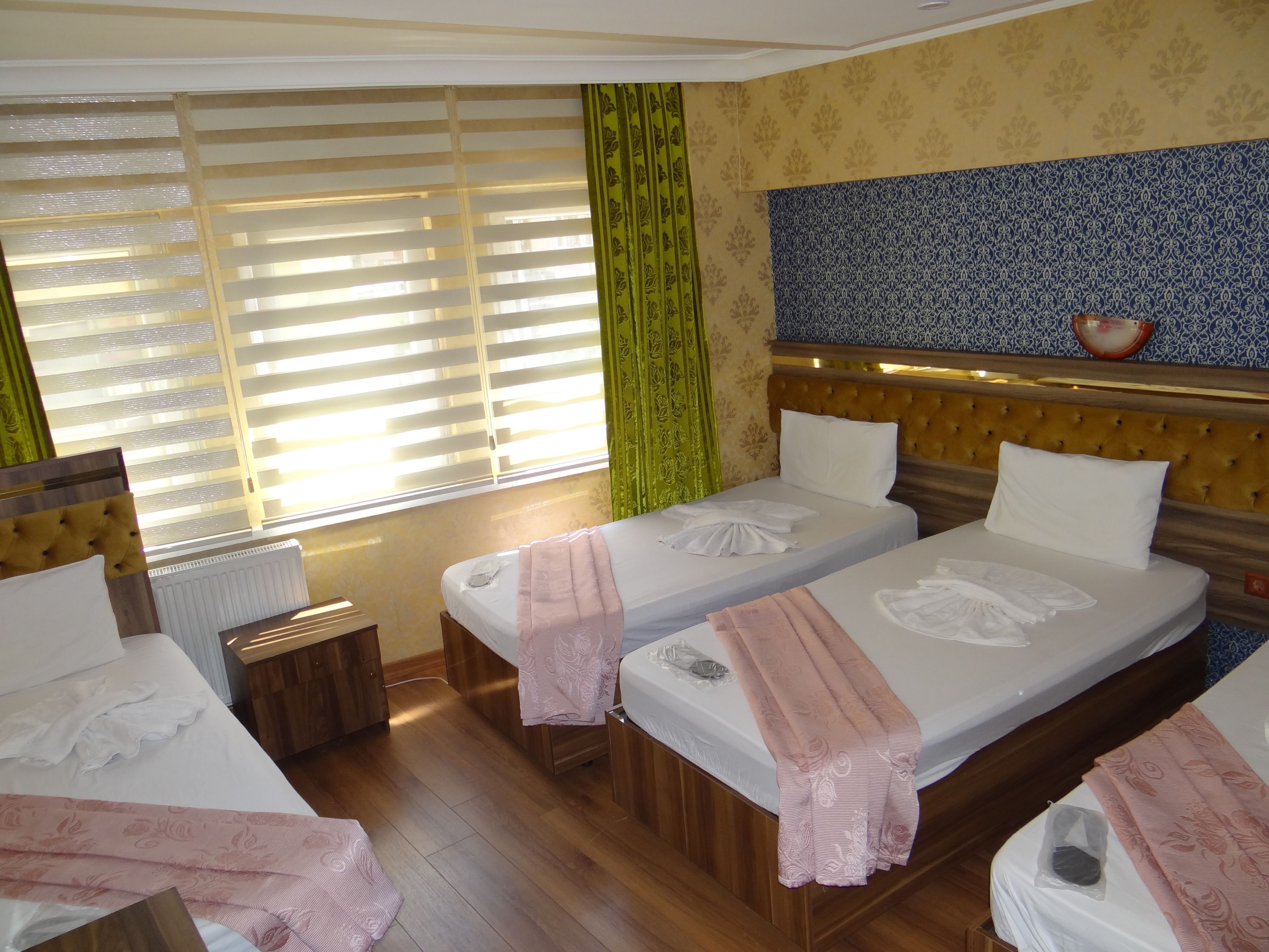 Minibar, desk, soundproofing, iron/ironing board
