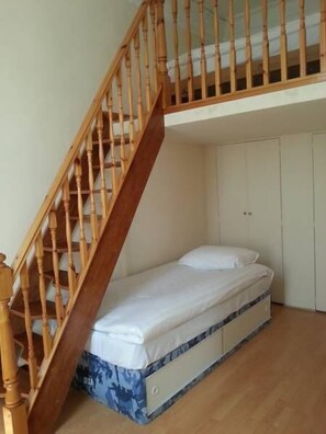 Leilighet, 3 soverom | Utsikt fra rommet