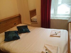 Leilighet, 3 soverom | Strykejern/-brett og wi-fi (inkludert)