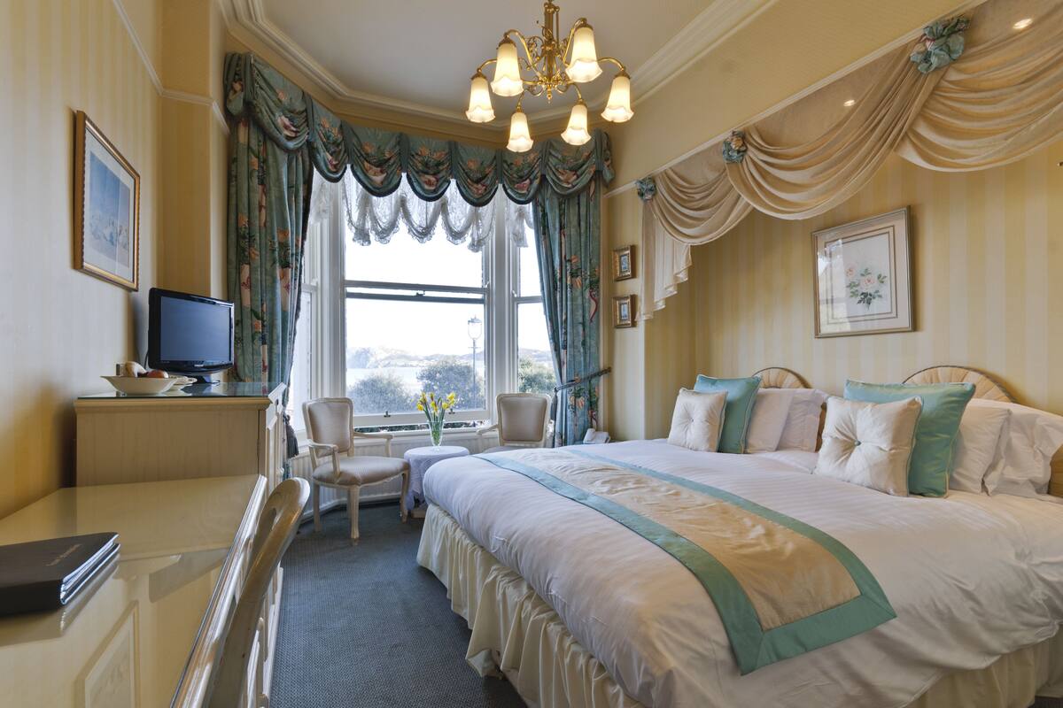 Superior-Doppelzimmer, Meerblick | Minibar, Bügeleisen/Bügelbrett, kostenloses WLAN