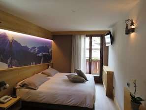 In-room safe, desk, cribs/infant beds, free WiFi - Hotel Compagnoni (Valfurva)