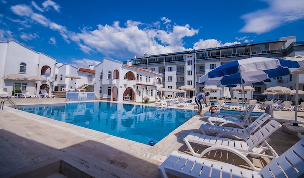 2 outdoor pools, pool umbrellas, sun loungers