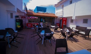 Poolside bar