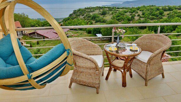Romantisches Apartment, 1 Schlafzimmer, Seeblick | Balkon