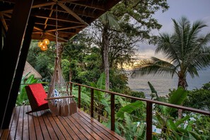 Beachfront Villa Estate | Terrace/patio - Isla Palenque Member of the Cayuga Collection (Boca Chica)