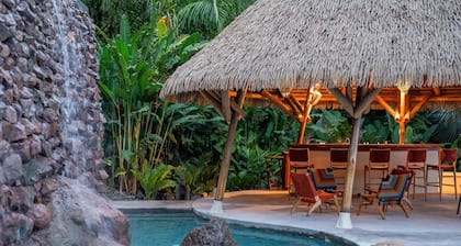 Isla Palenque Member of the Cayuga Collection