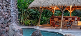Isla Palenque Member of the Cayuga Collection
