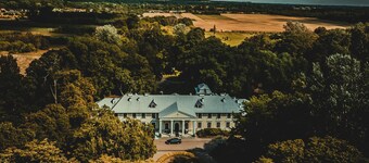 賴特維尼皇宮酒店