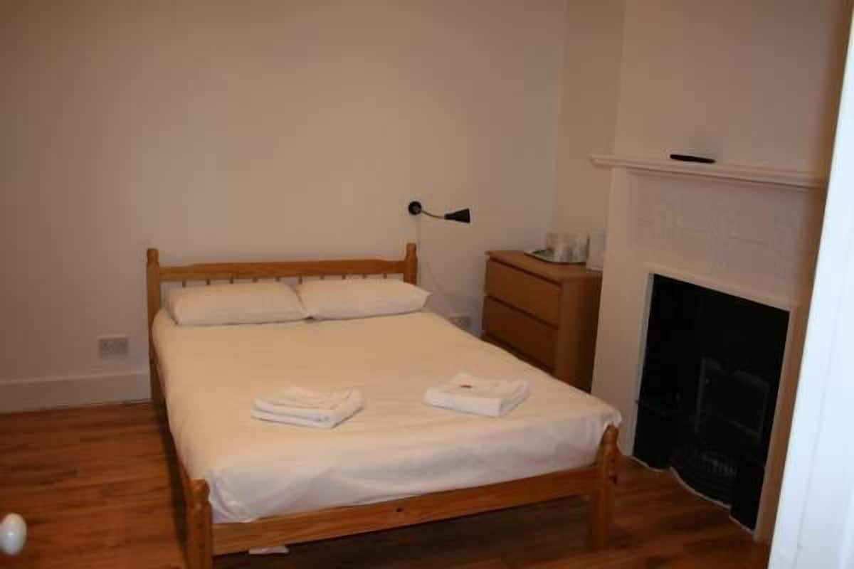 Comfort Double Room | Iron/ironing board, free WiFi