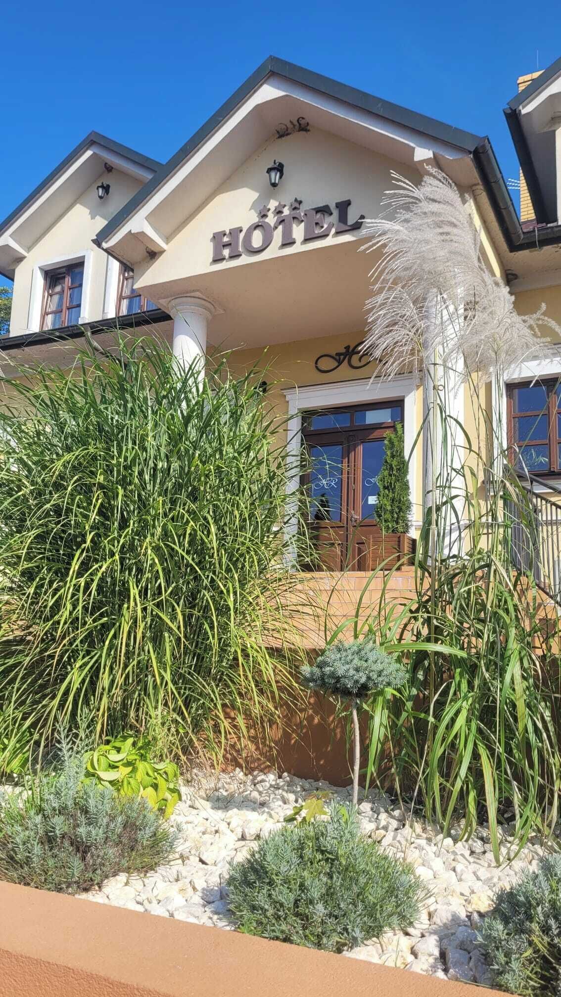 Mặt tiền nơi lưu trú