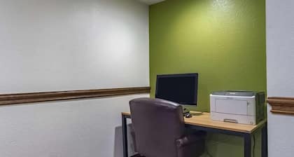Studio 6 Plano, TX