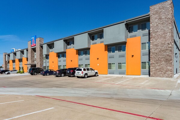 Studio 6 Plano, Tx - Plano, TX