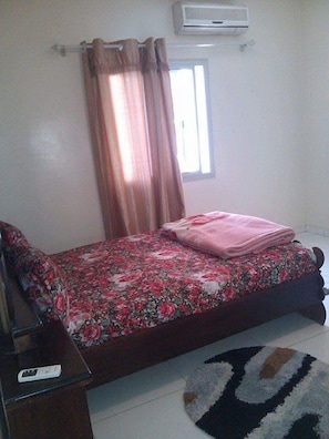 1 bedroom, premium bedding, blackout curtains, iron/ironing board