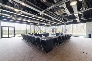 Meeting facility - Village Hotel Portsmouth (Portsmouth)