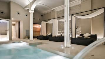 Sauna, baño de vapor, tratamientos corporales y aromaterapia