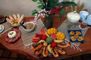 Desayuno buffet incluido todos los días